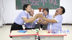 学霸王小九校园剧：学生模拟拍卖会，女同学花