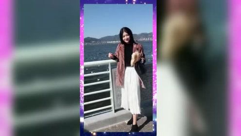 终于把女神约出来了，被海鸥围绕的样子超美，