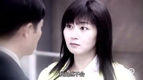 小伙估计做梦也没想到，会被美女揍成猪头，太