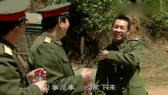 士兵突击：许三多真是太能抗打了，这老爹一言